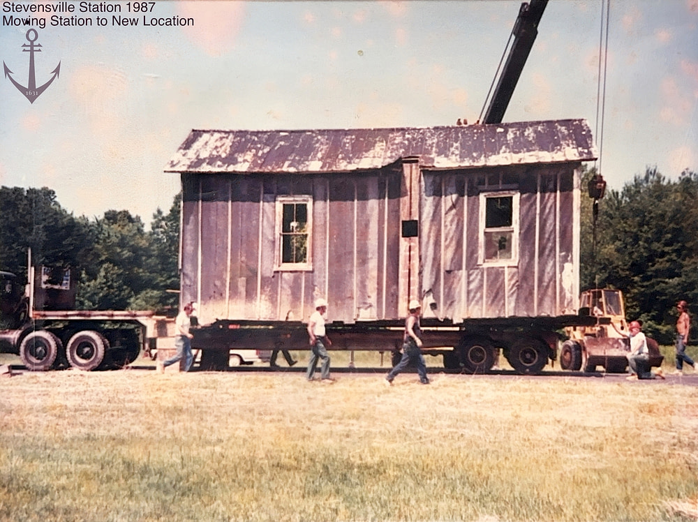 1987-MovingStevenvilleStationFlatbedHKI